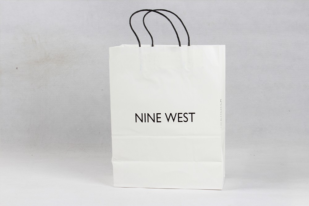 NINEWEST簡(jiǎn)約服裝紙袋定制