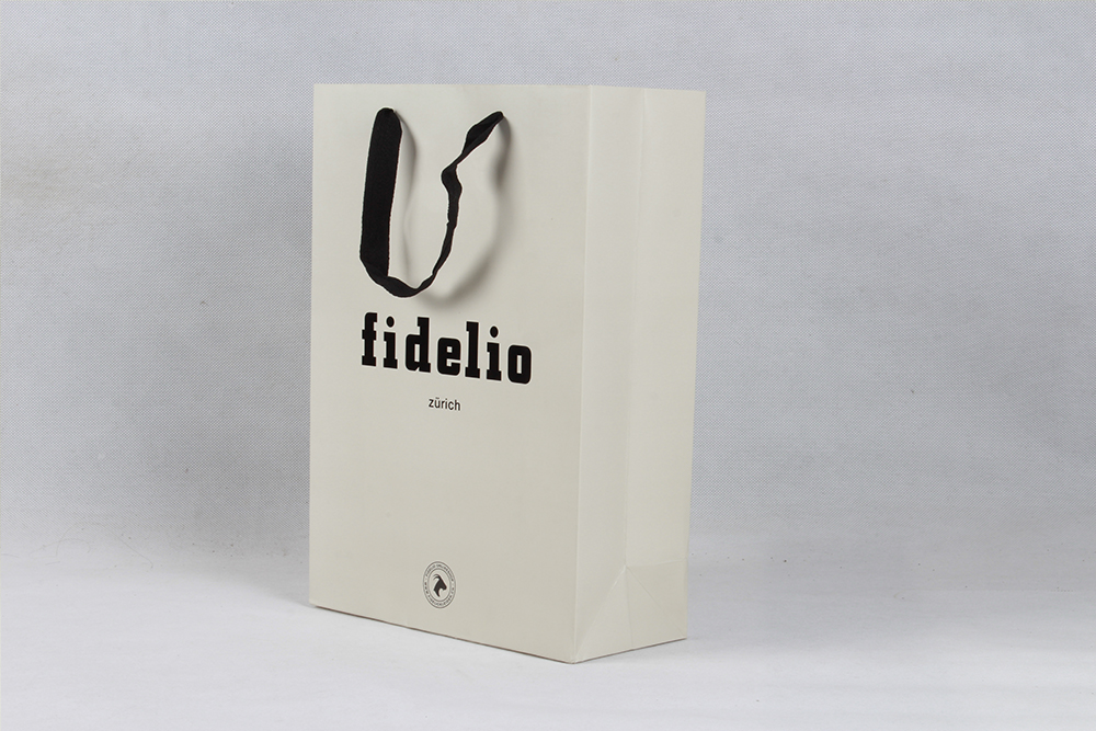 高檔燙金白卡紙袋 FIDELIO